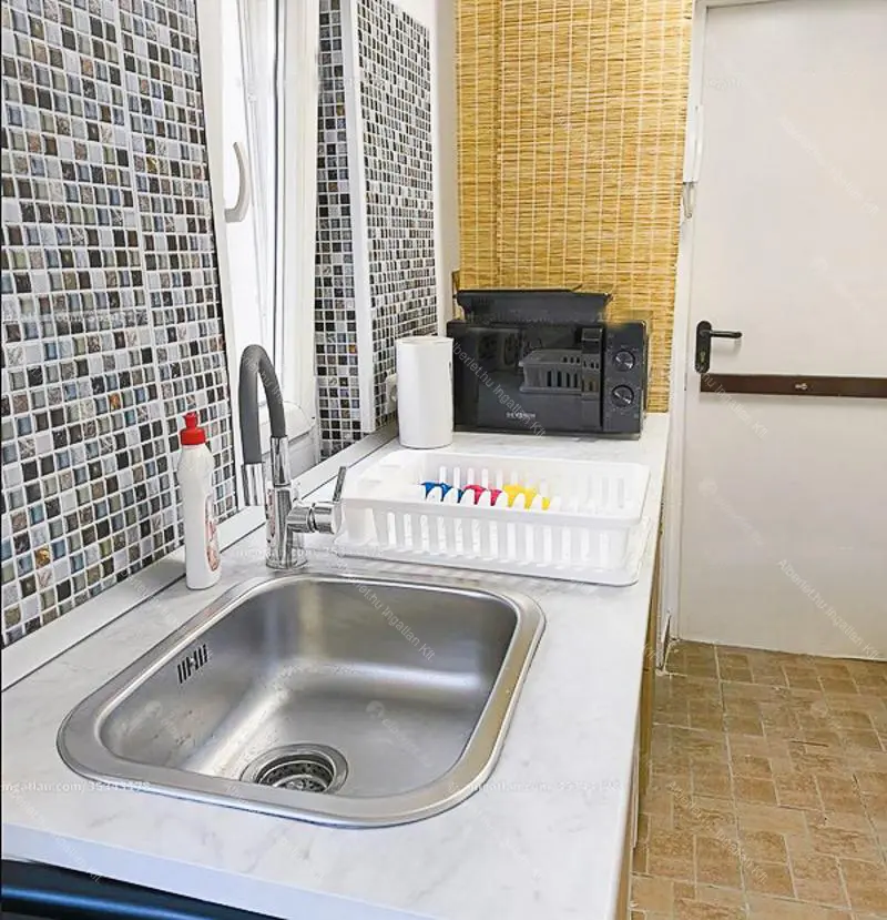 Kiadó albérlet 185000 Ft/hó áron: Budapest, VII. kerület  Thököly út. Mérete: 20 nm, 1 szobás | Alberlet.hu - 6705649