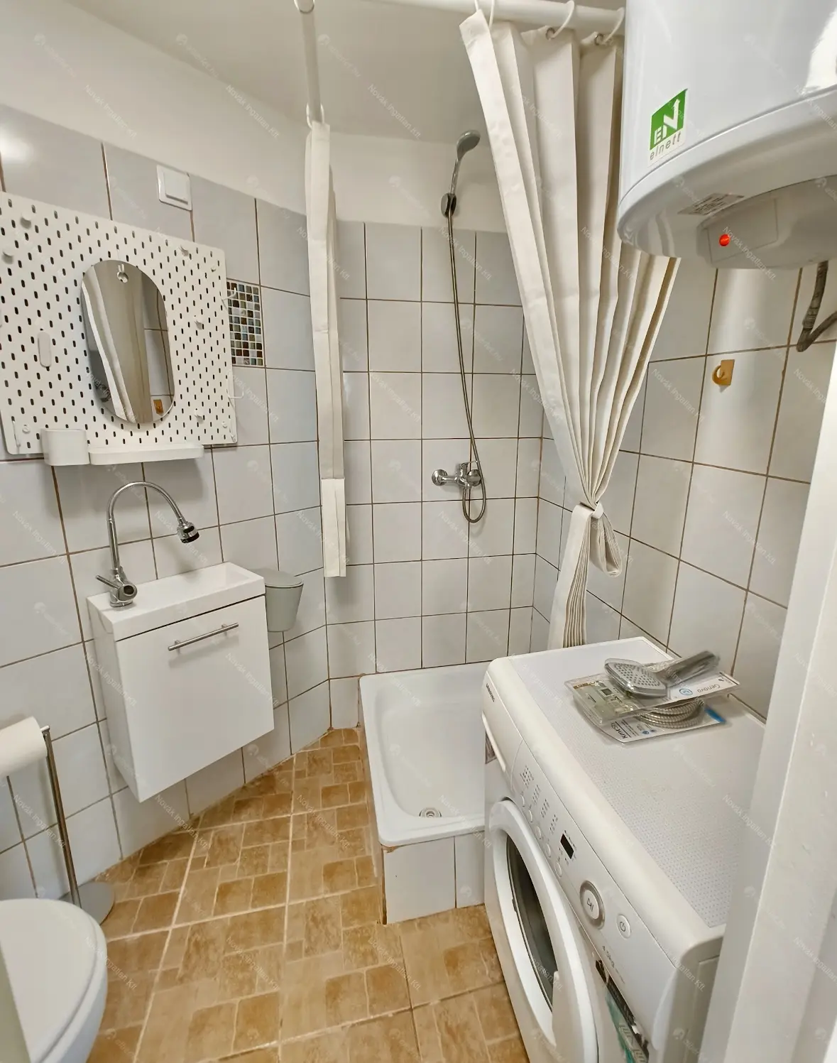 Kiadó albérlet 185000 Ft/hó áron: Budapest, VII. kerület  Thököly út. Mérete: 20 nm, 1 szobás | Alberlet.hu - 6705688