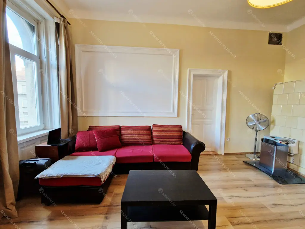 Kiadó albérlet 270000 Ft/hó áron: Budapest, VII. kerület  Thököly út. Mérete: 60 nm, 1 szobás | Alberlet.hu - 6649987