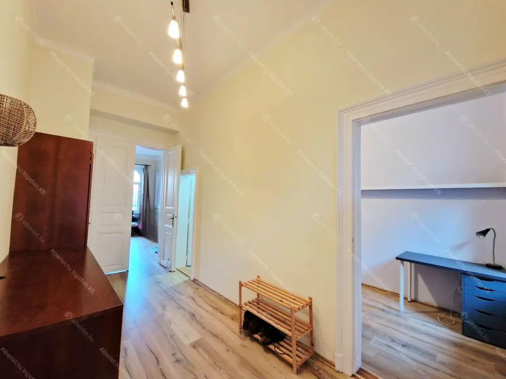 Kiadó albérlet 270000 Ft/hó áron: Budapest, VII. kerület  Thököly út. Mérete: 60 nm, 1 szobás | Alberlet.hu - 6649994