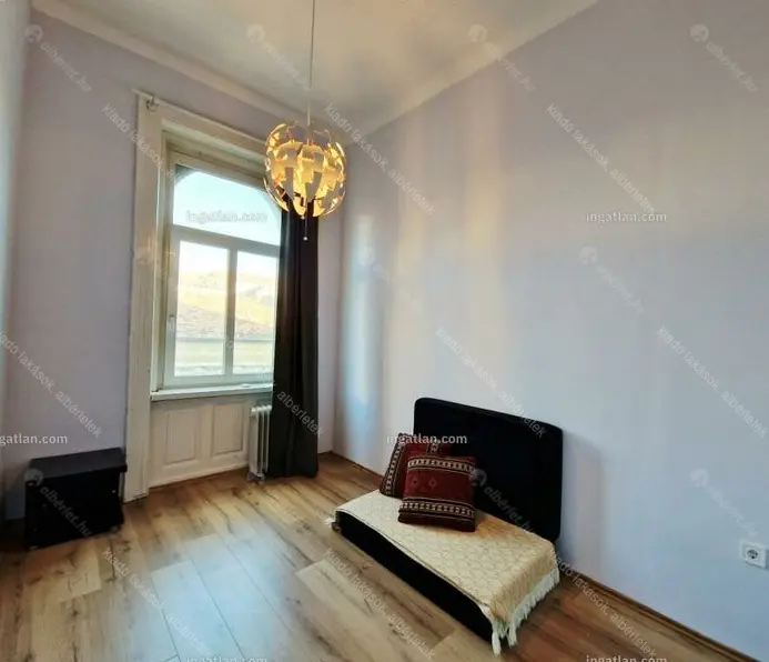 Kiadó albérlet 270000 Ft/hó áron: Budapest, VII. kerület  Thököly út. Mérete: 60 nm, 3 szobás | Alberlet.hu - 6648362