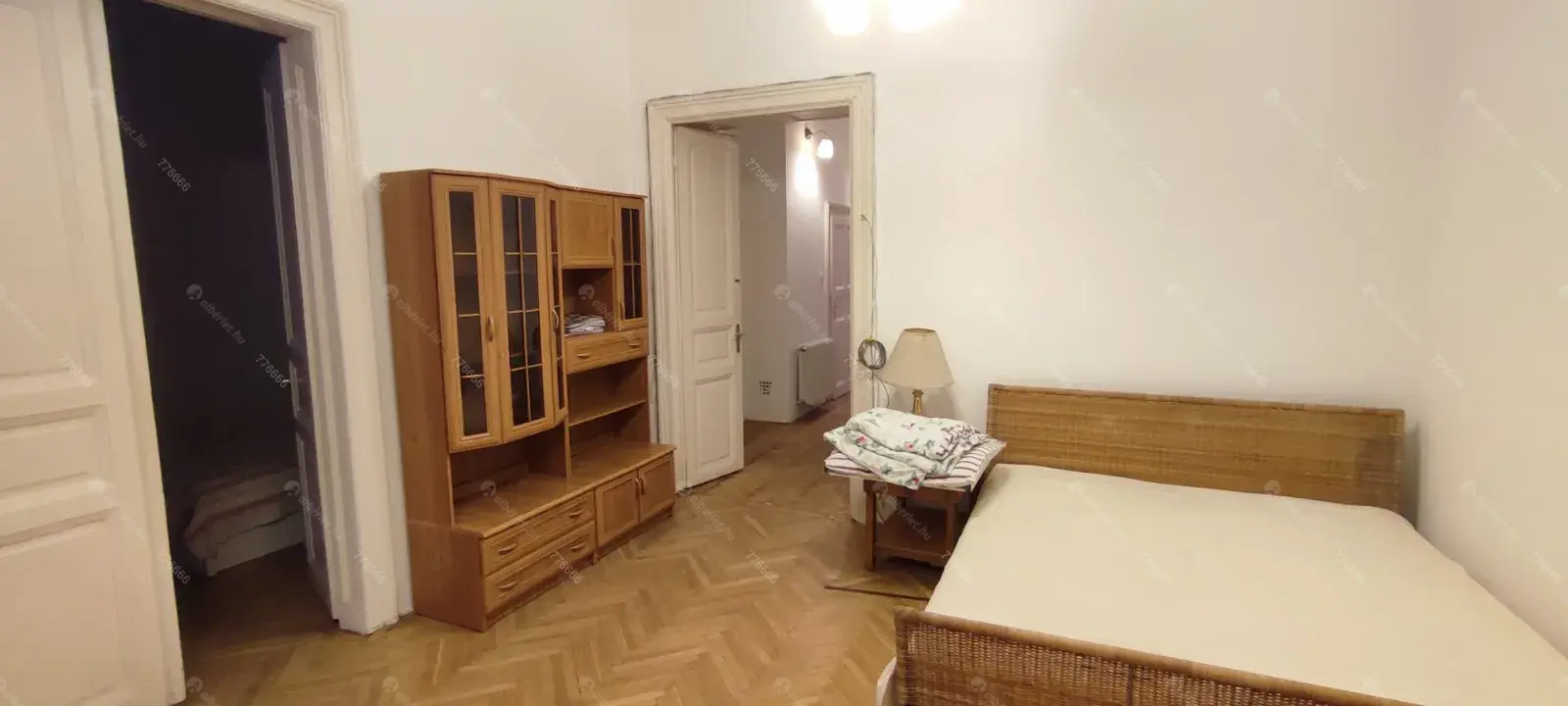 Kiadó albérlet 235000 Ft/hó áron: Budapest, VII. kerület  Thököly út. Mérete: 63 nm, 2 szobás | Alberlet.hu - 6690741