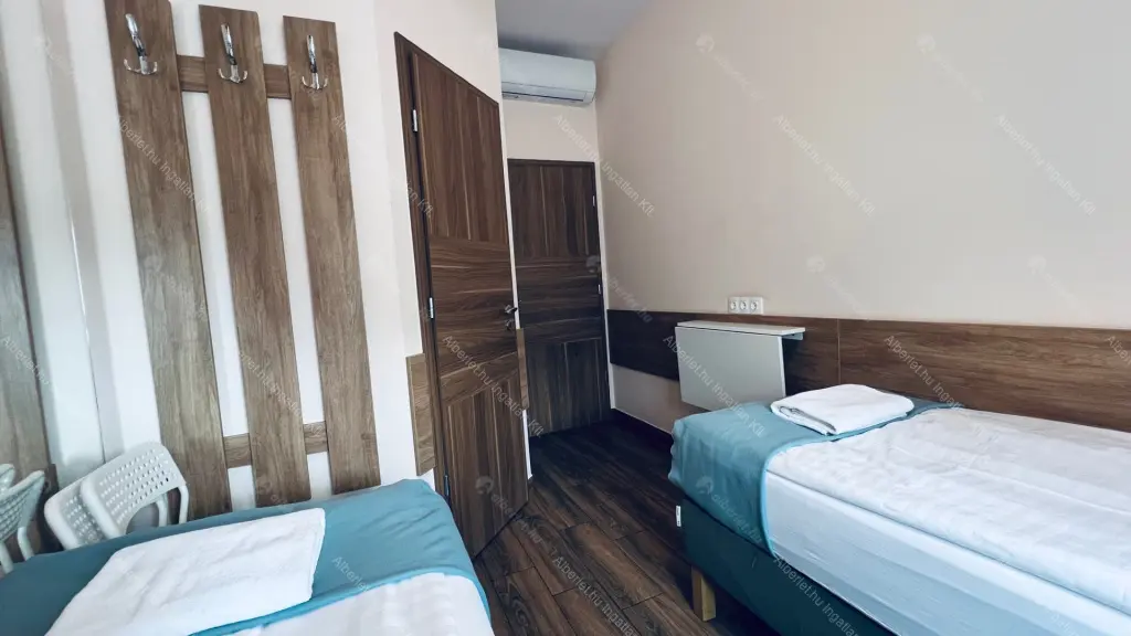 Kiadó albérlet 590000 Ft/hó áron: Budapest, VII. kerület  Thököly út. Mérete: 66 nm, 5 szobás | Alberlet.hu - 6700596