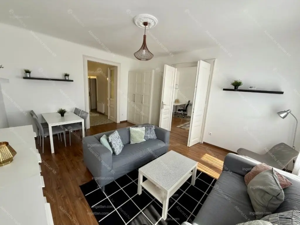 Kiadó albérlet 350000 Ft/hó áron: Budapest, VII. kerület  Thököly út. Mérete: 91 nm, 3 szobás | Alberlet.hu - 6679224