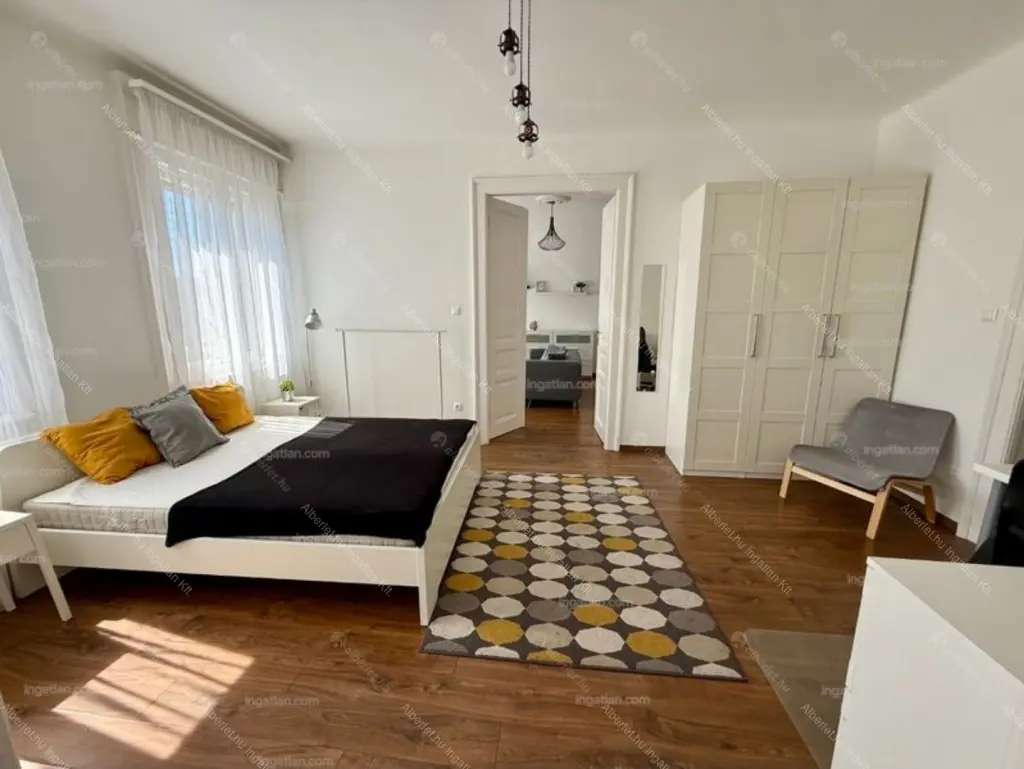 Kiadó albérlet 350000 Ft/hó áron: Budapest, VII. kerület  Thököly út. Mérete: 91 nm, 3 szobás | Alberlet.hu - 6679228