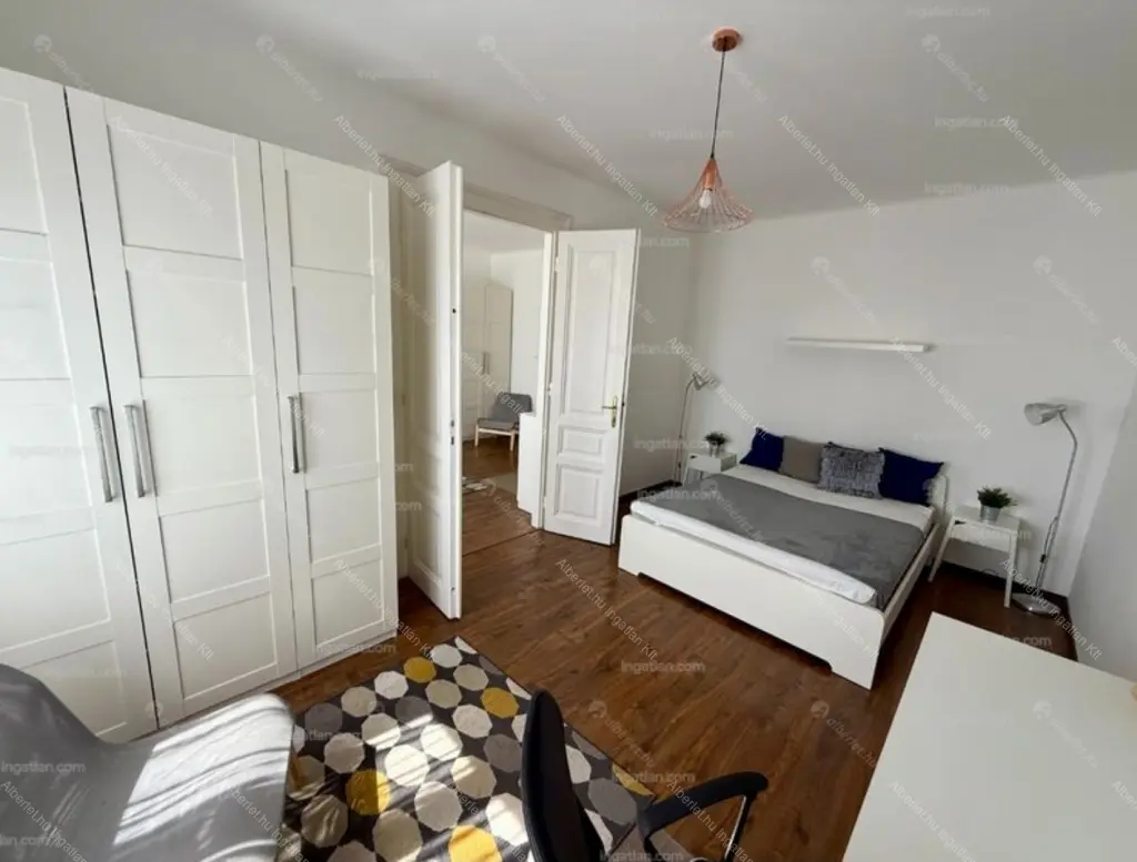 Kiadó albérlet 350000 Ft/hó áron: Budapest, VII. kerület  Thököly út. Mérete: 91 nm, 3 szobás | Alberlet.hu - 6679232