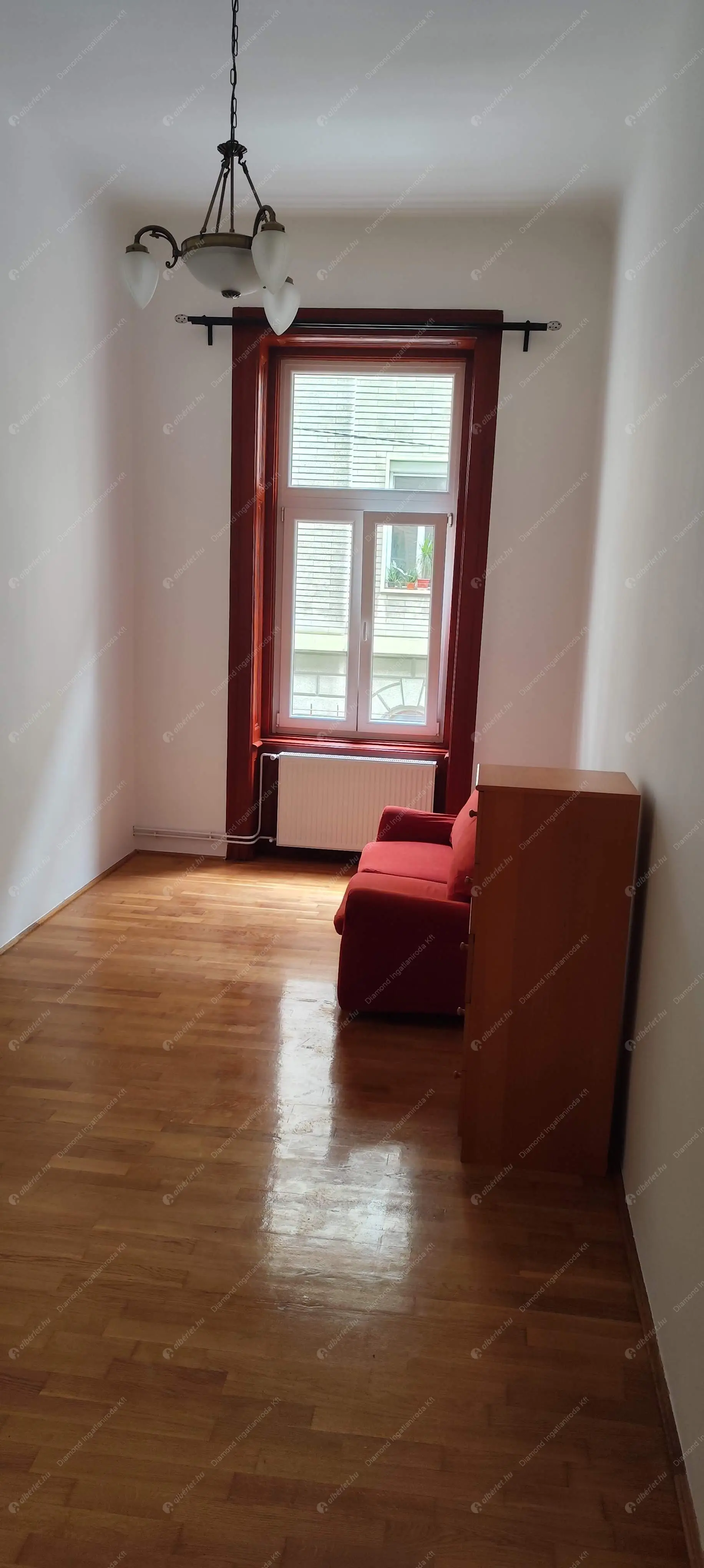 Kiadó albérlet 240000 Ft/hó áron: Budapest, VII. kerület  Tivadar utca. Mérete: 70 nm, 2 szobás | Alberlet.hu - 6545982