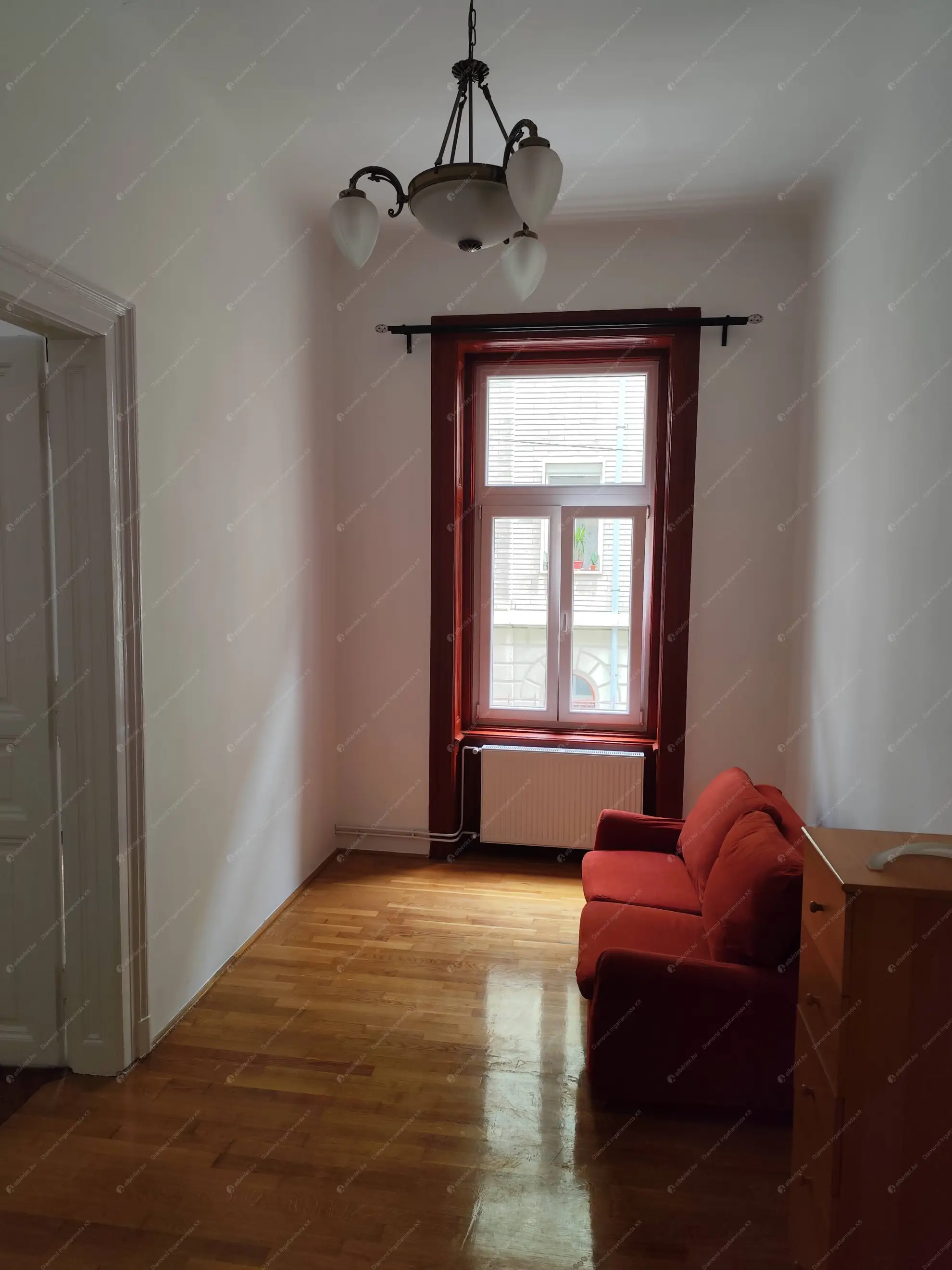 Kiadó albérlet 240000 Ft/hó áron: Budapest, VII. kerület  Tivadar utca. Mérete: 70 nm, 2 szobás | Alberlet.hu - 6545987