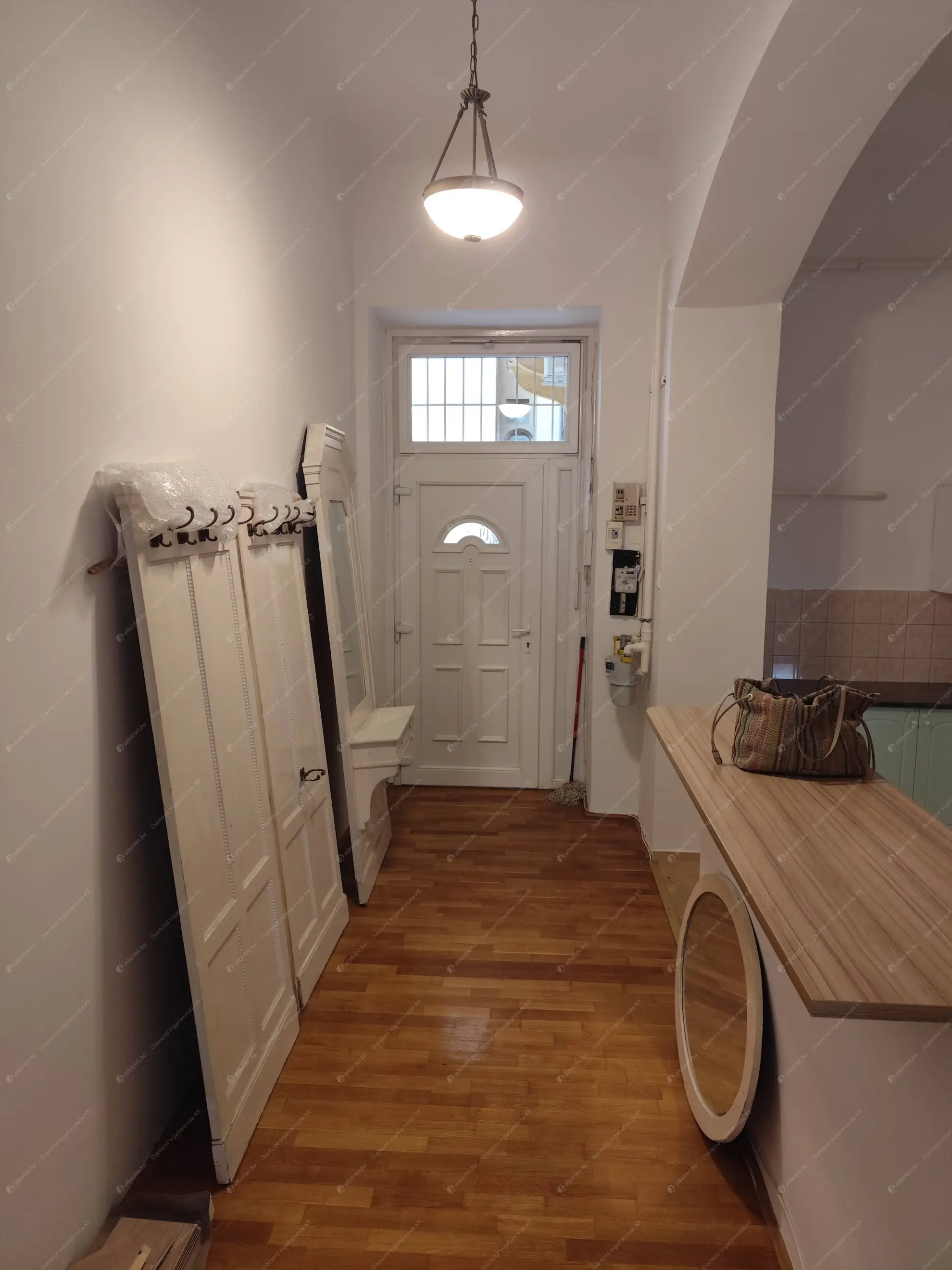 Kiadó albérlet 240000 Ft/hó áron: Budapest, VII. kerület  Tivadar utca. Mérete: 70 nm, 2 szobás | Alberlet.hu - 6545988