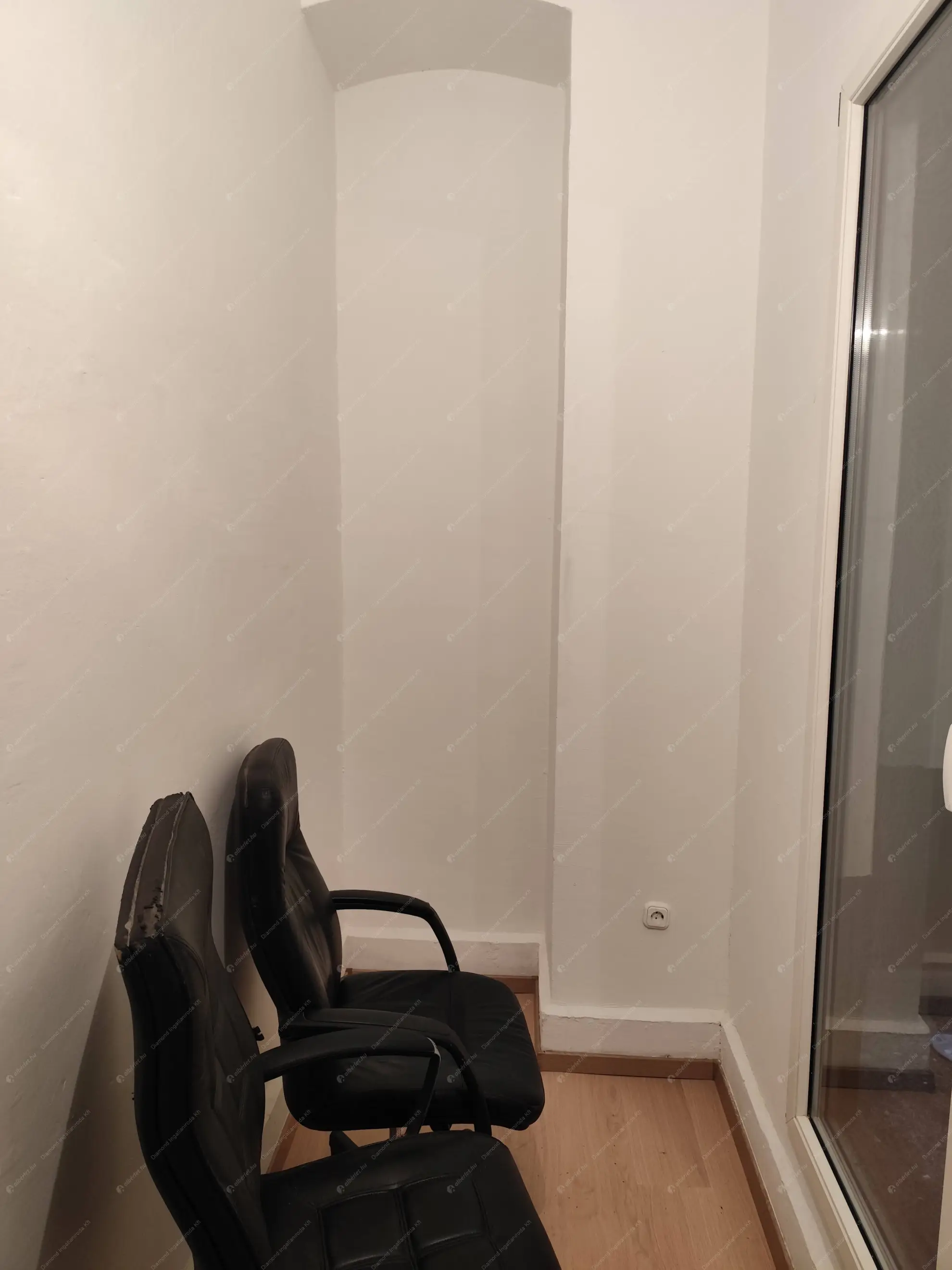 Kiadó albérlet 240000 Ft/hó áron: Budapest, VII. kerület  Tivadar utca. Mérete: 70 nm, 2 szobás | Alberlet.hu - 6545991