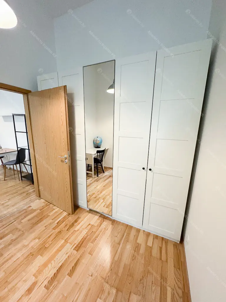 Kiadó albérlet 300000 Ft/hó áron: Budapest, VII. kerület  Vörösmarty utca. Mérete: 41 nm, 1 szobás | Alberlet.hu - 6685573