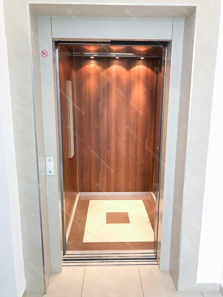 Kiadó albérlet 300000 Ft/hó áron: Budapest, VII. kerület  Vörösmarty utca. Mérete: 41 nm, 1 szobás | Alberlet.hu - 6685578