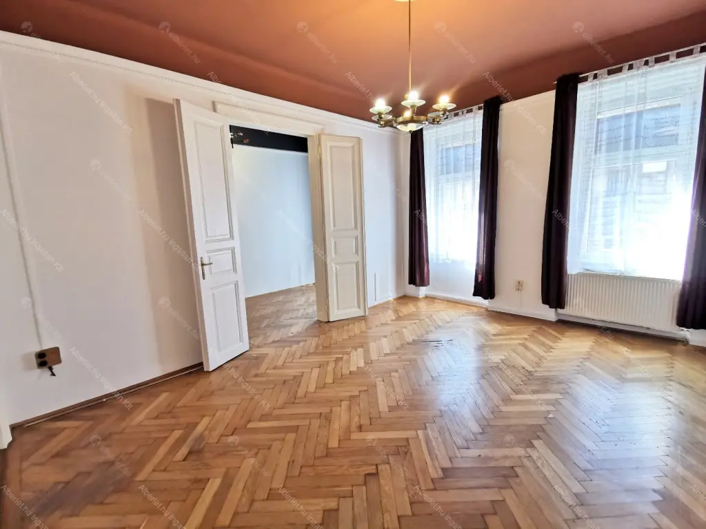 Kiadó albérlet 260000 Ft/hó áron: Budapest, VII. kerület  Vörösmarty utca. Mérete: 58 nm, 2 szobás | Alberlet.hu - 6670919