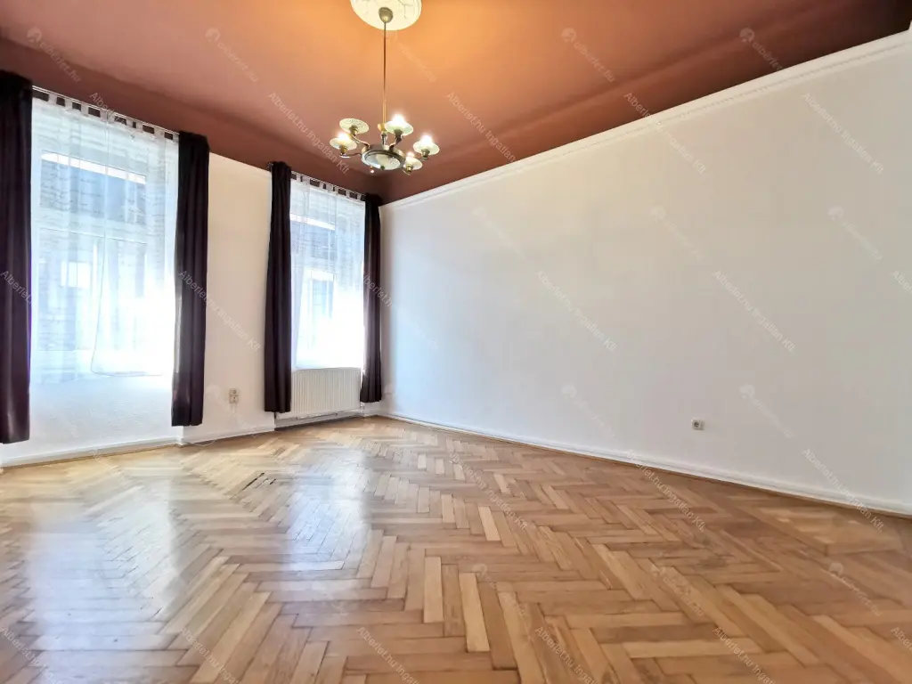 Kiadó albérlet 220000 Ft/hó áron: Budapest, VII. kerület  Vörösmarty utca. Mérete: 58 nm, 2 szobás | Alberlet.hu - 6673693