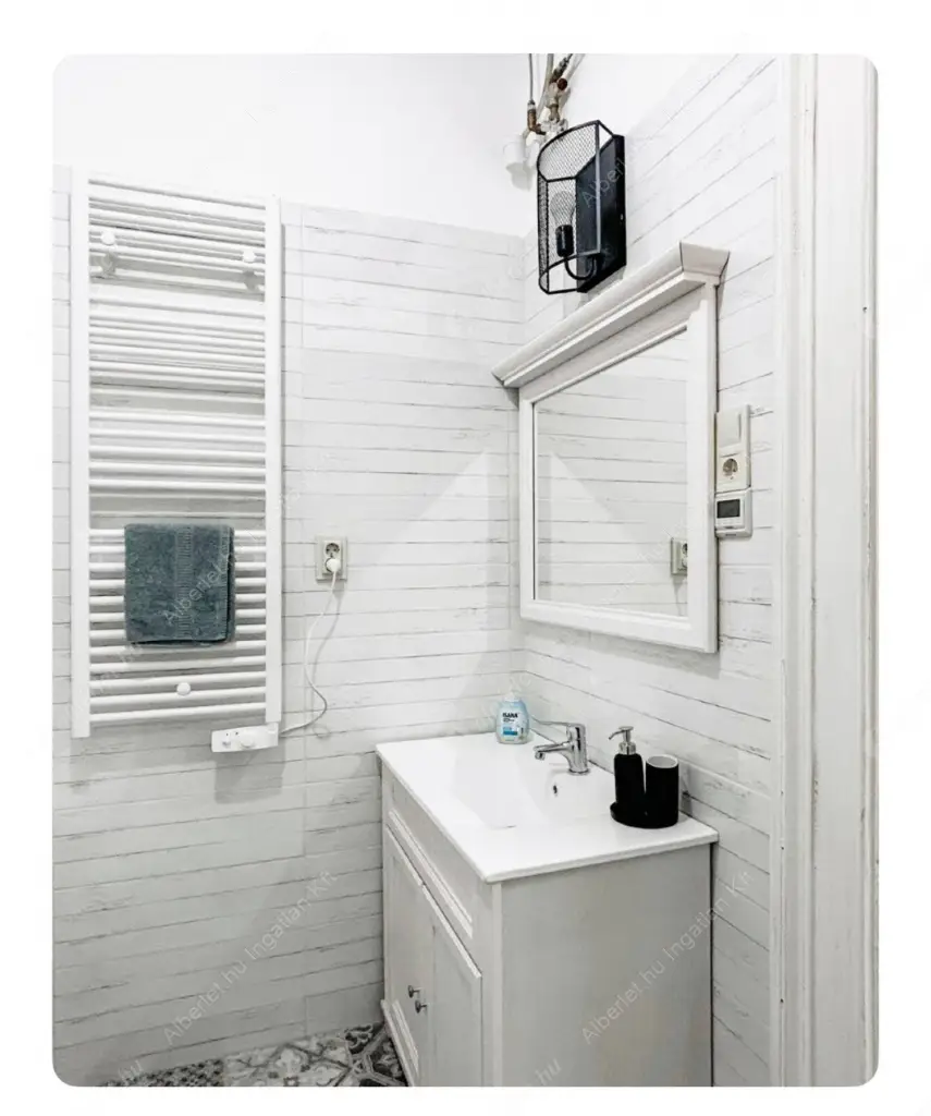 Kiadó albérlet 449000 Ft/hó áron: Budapest, VII. kerület  Wesselényi utca. Mérete: 103 nm, 3 szobás | Alberlet.hu - 6593964