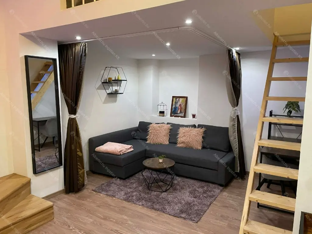 Kiadó albérlet 320000 Ft/hó áron: Budapest, VII. kerület  Wesselényi utca. Mérete: 38 nm, 1 szobás | Alberlet.hu - 6668230