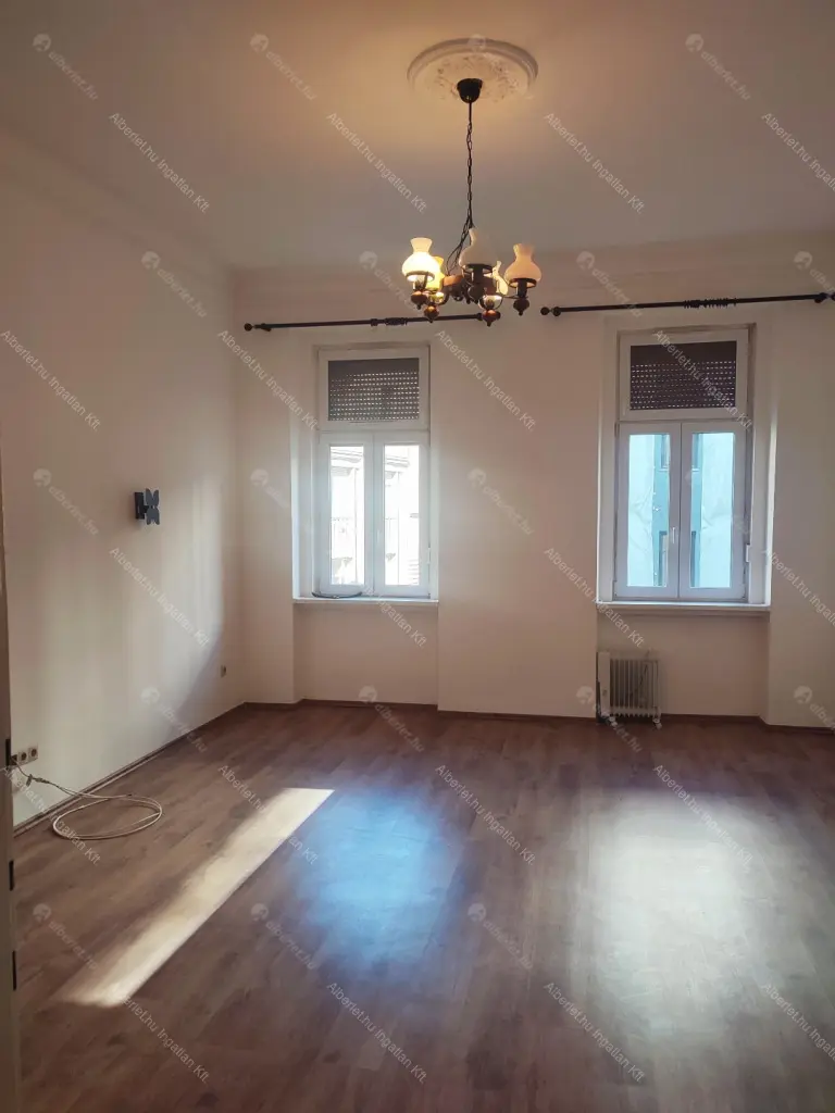 Kiadó albérlet 250000 Ft/hó áron: Budapest, VII. kerület  Wesselényi utca. Mérete: 46 nm, 2 szobás | Alberlet.hu - 6707354