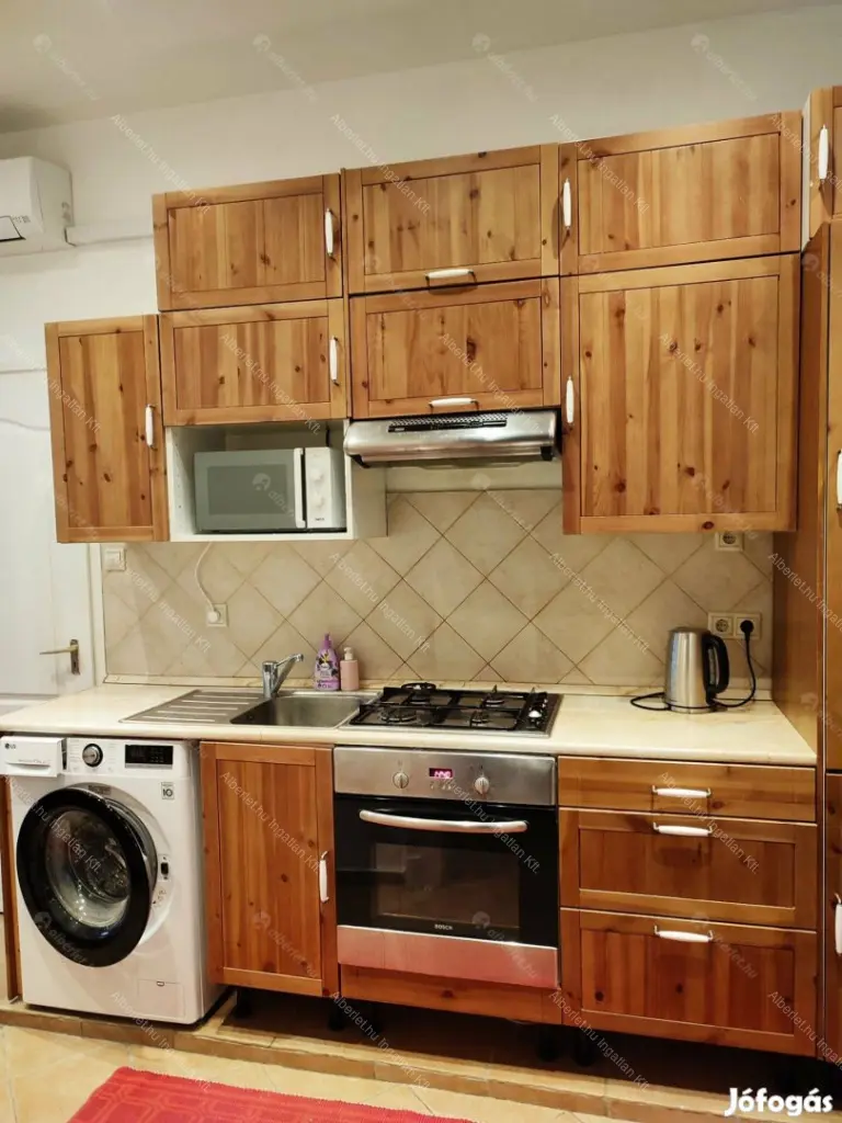 Kiadó albérlet 250000 Ft/hó áron: Budapest, VII. kerület  Wesselényi utca. Mérete: 46 nm, 2 szobás | Alberlet.hu - 6708741