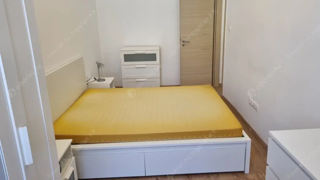 Kiadó albérlet 250000 Ft/hó áron: Budapest, VII. kerület  Wesselényi utca. Mérete: 54 nm, 1 szobás | Alberlet.hu - 6573188