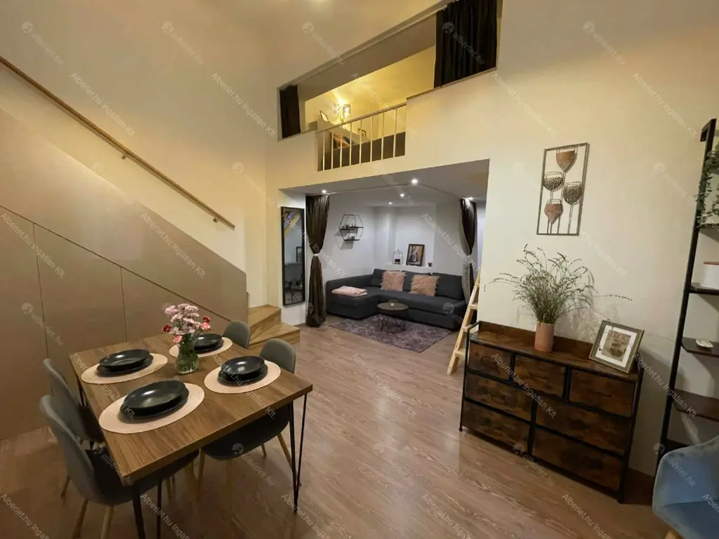 Kiadó albérlet 290000 Ft/hó áron: Budapest, VII. kerület  Wesselényi utca. Mérete: 65 nm, 1 szobás | Alberlet.hu - 6671507