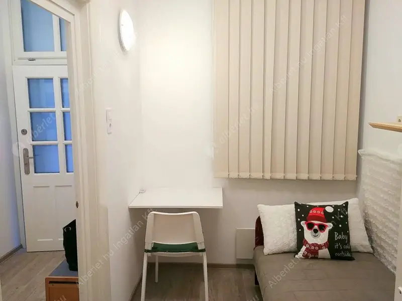 Kiadó albérlet 180000 Ft/hó áron: Budapest, VIII. kerület  Alföldi utca. Mérete: 38 nm, 1 szobás | Alberlet.hu - 6620176