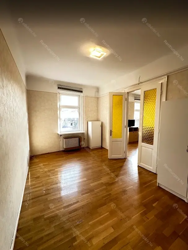 Kiadó albérlet 280000 Ft/hó áron: Budapest, VIII. kerület  Auróra utca. Mérete: 62 nm, 2 szobás | Alberlet.hu - 6709482