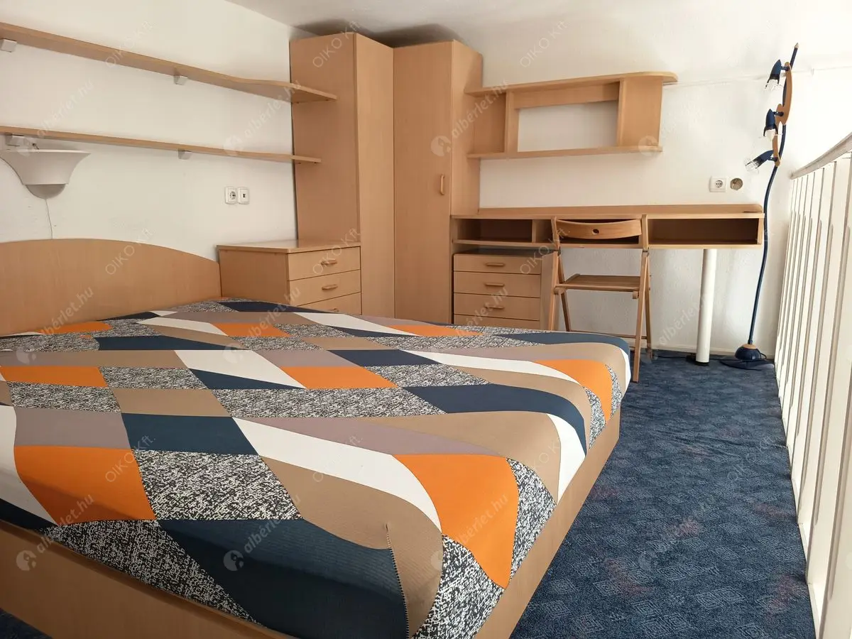 Kiadó albérlet 175000 Ft/hó áron: Budapest, VIII. kerület  Baross tér. Mérete: 35 nm, 1 szobás | Alberlet.hu - 6544398