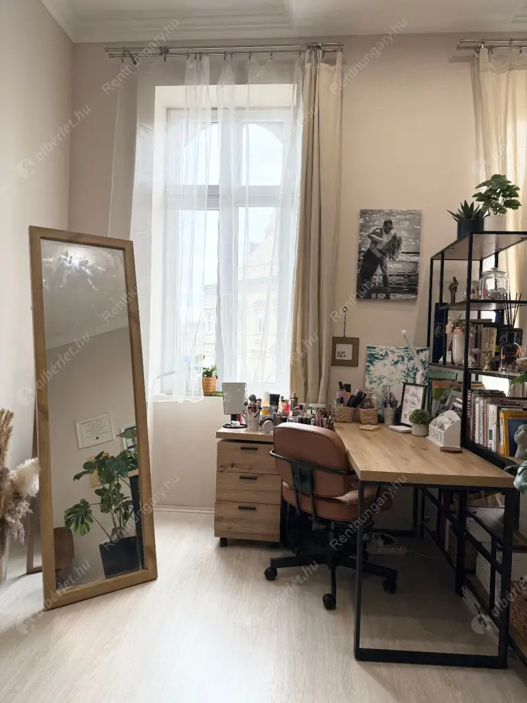 Kiadó albérlet 299000 Ft/hó áron: Budapest, VIII. kerület  Baross tér. Mérete: 57 nm, 1 szobás | Alberlet.hu - 6510293