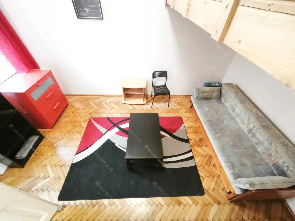 Kiadó albérlet 170000 Ft/hó áron: Budapest, VIII. kerület  Baross utca. Mérete: 25 nm, 1 szobás | Alberlet.hu - 6679042