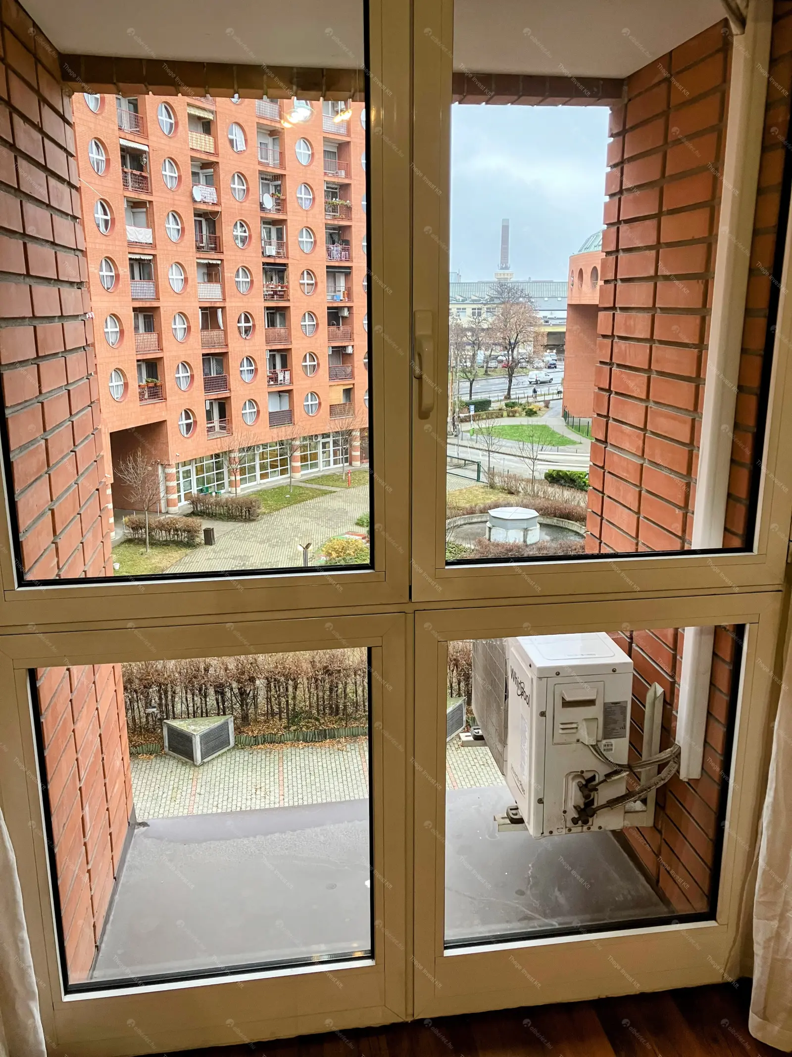 Kiadó albérlet 220000 Ft/hó áron: Budapest, VIII. kerület  Baross utca. Mérete: 34 nm, 1 szobás | Alberlet.hu - 6652405