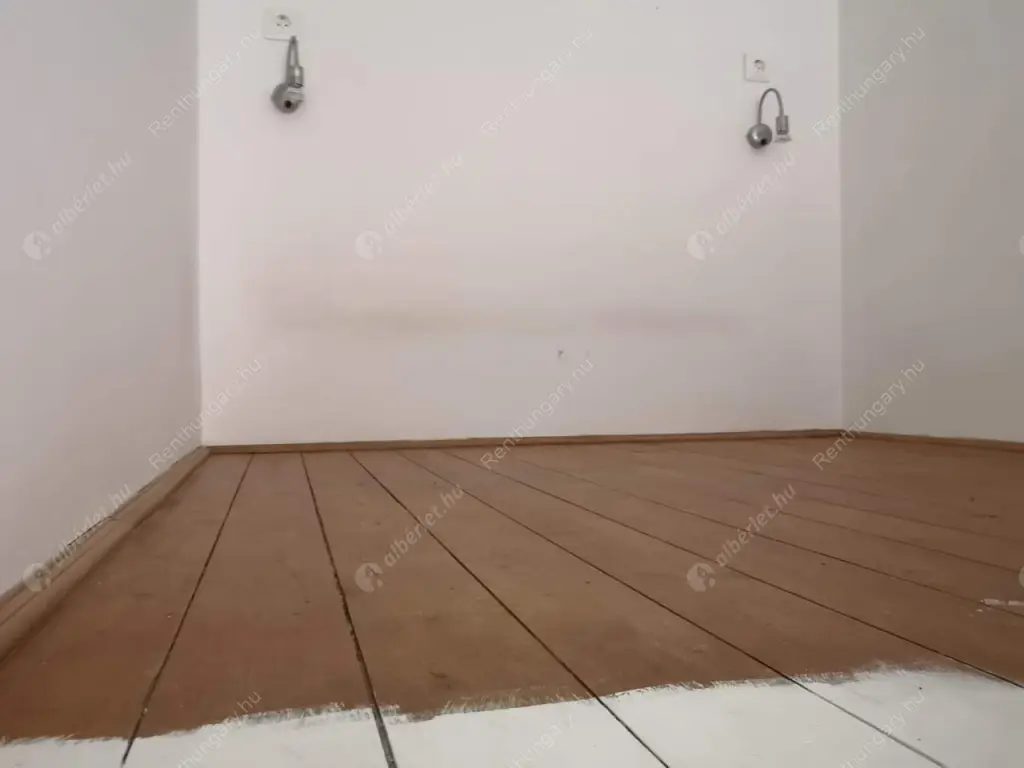 Kiadó albérlet 220000 Ft/hó áron: Budapest, VIII. kerület  Baross utca. Mérete: 44 nm, 2 szobás | Alberlet.hu - 6568999