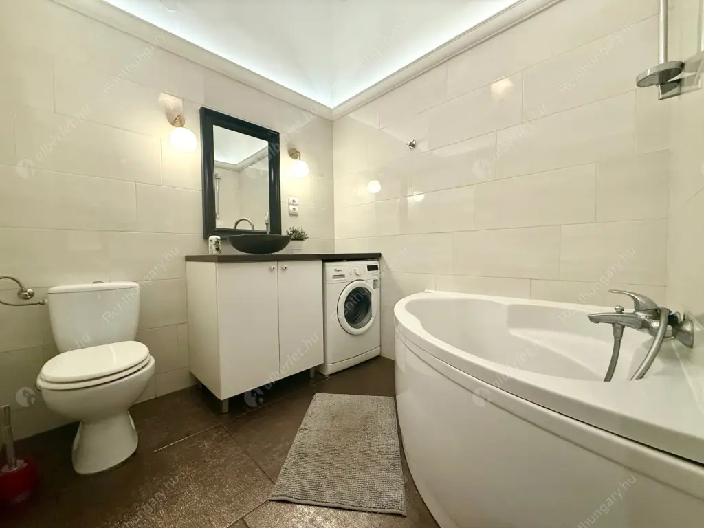 Kiadó albérlet 200000 Ft/hó áron: Budapest, VIII. kerület  Baross utca. Mérete: 44 nm, 2 szobás | Alberlet.hu - 6596588