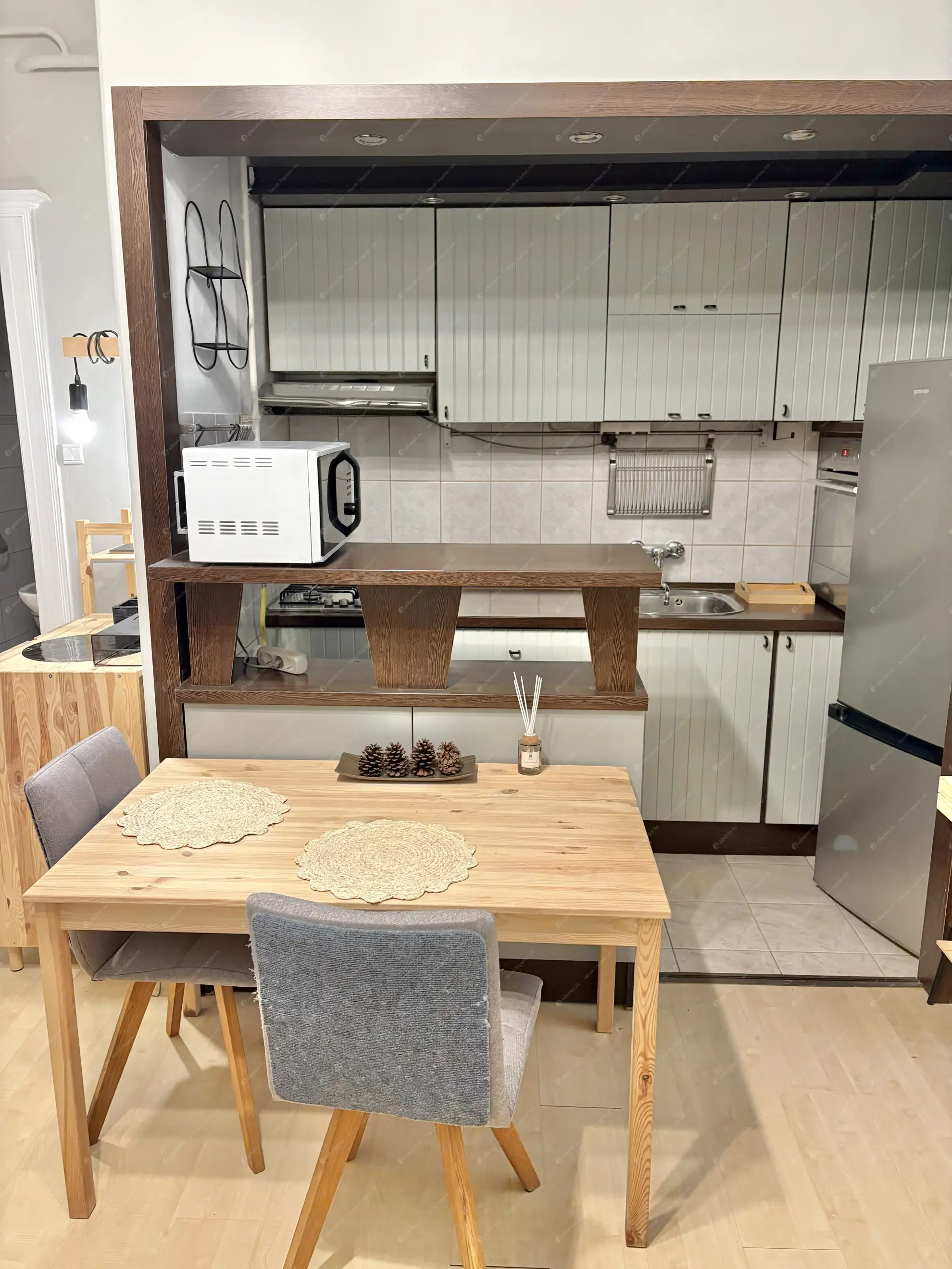 Kiadó albérlet 240000 Ft/hó áron: Budapest, VIII. kerület  Baross utca. Mérete: 47 nm, 2 szobás | Alberlet.hu - 6632523