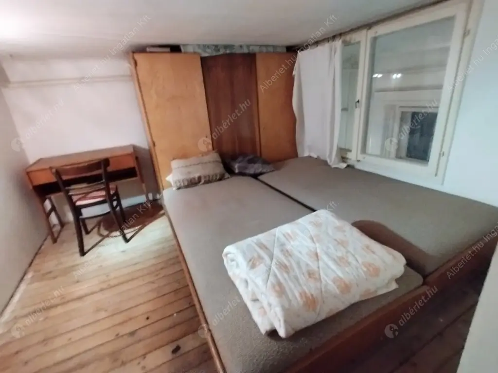 Kiadó albérlet 260000 Ft/hó áron: Budapest, VIII. kerület  Baross utca. Mérete: 51 nm, 1 szobás | Alberlet.hu - 6639611
