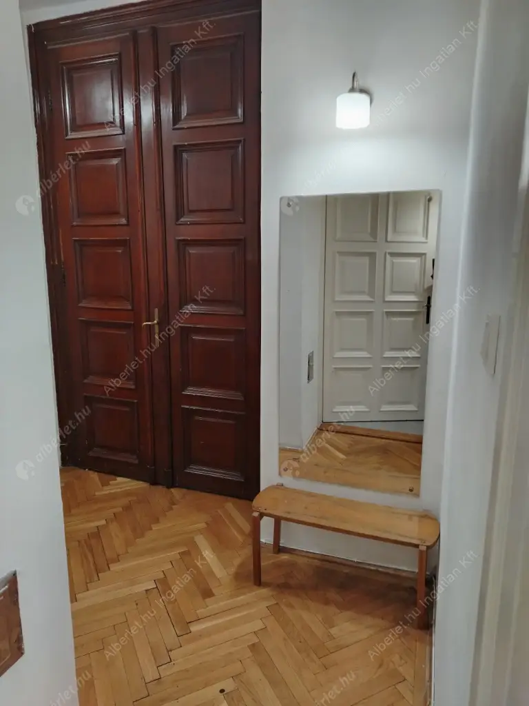 Kiadó albérlet 260000 Ft/hó áron: Budapest, VIII. kerület  Baross utca. Mérete: 51 nm, 1 szobás | Alberlet.hu - 6639628