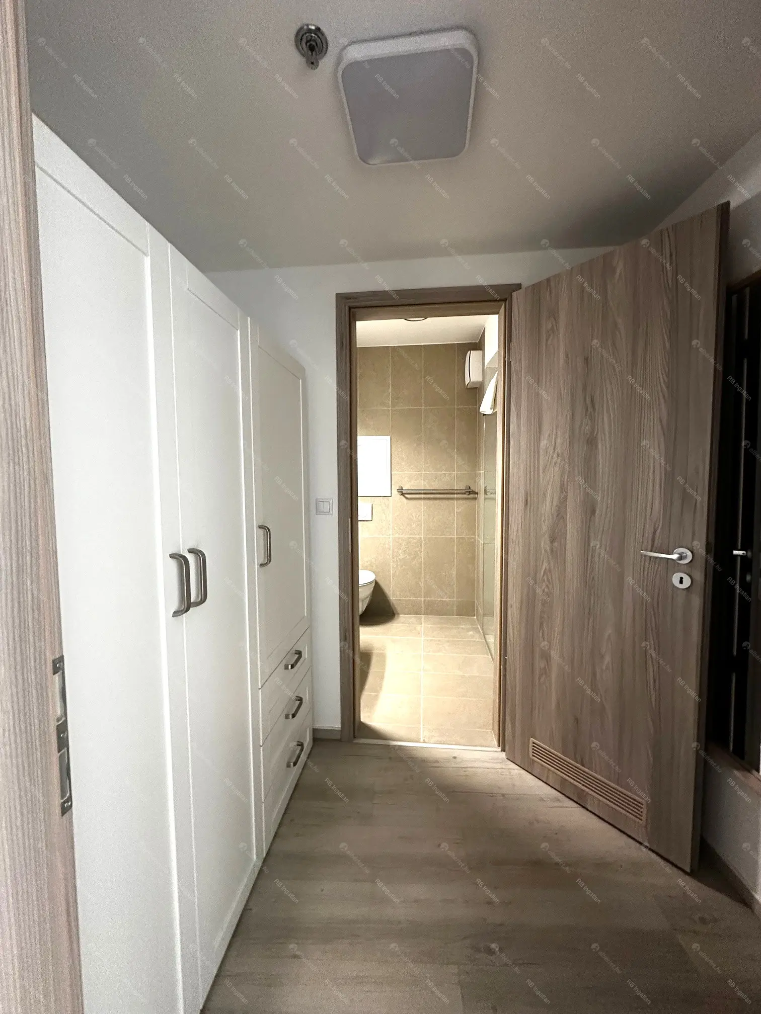 Kiadó albérlet 315000 Ft/hó áron: Budapest, VIII. kerület  Baross utca. Mérete: 51 nm, 2 szobás | Alberlet.hu - 6674172