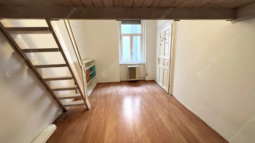 Kiadó albérlet 240000 Ft/hó áron: Budapest, VIII. kerület  Baross utca. Mérete: 56 nm, 2 szobás | Alberlet.hu - 6570465