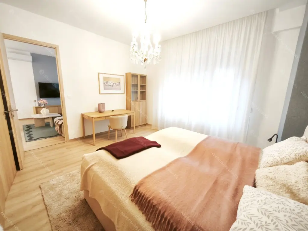 Kiadó albérlet 603000 Ft/hó áron: Budapest, VIII. kerület  Baross utca. Mérete: 72 nm, 3 szobás | Alberlet.hu - 6667389