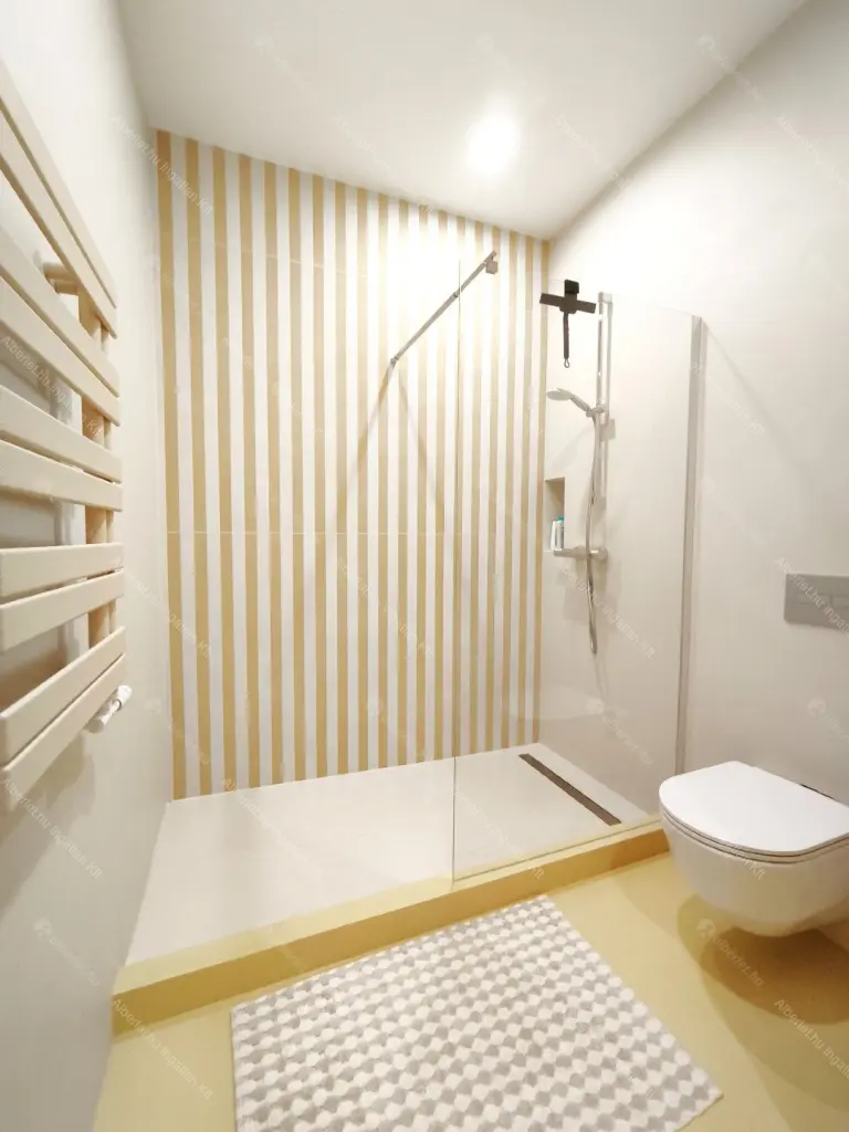 Kiadó albérlet 603000 Ft/hó áron: Budapest, VIII. kerület  Baross utca. Mérete: 72 nm, 3 szobás | Alberlet.hu - 6667399