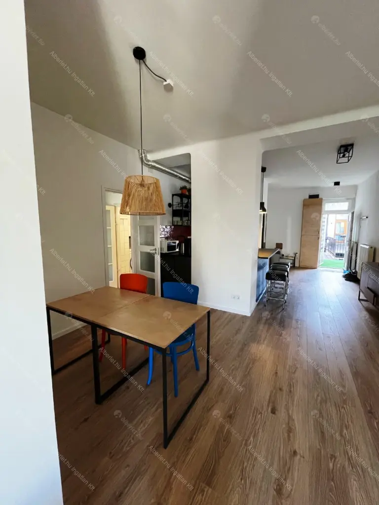 Kiadó albérlet 390000 Ft/hó áron: Budapest, VIII. kerület  Baross utca. Mérete: 89 nm, 3 szobás | Alberlet.hu - 6697655