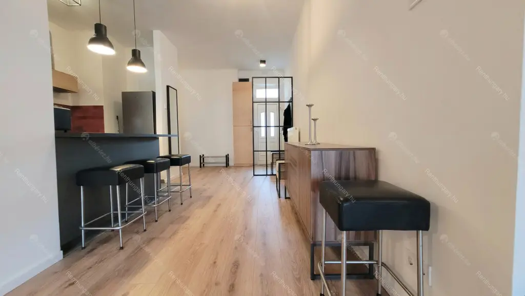 Kiadó albérlet 450000 Ft/hó áron: Budapest, VIII. kerület  Baross utca. Mérete: 89 nm, 3 szobás | Alberlet.hu - 6683285