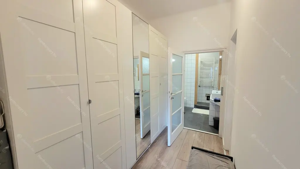 Kiadó albérlet 390000 Ft/hó áron: Budapest, VIII. kerület  Baross utca. Mérete: 89 nm, 3 szobás | Alberlet.hu - 6684437