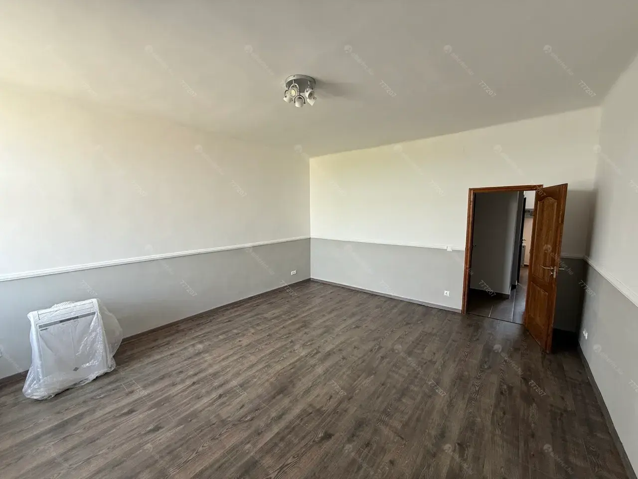 Kiadó albérlet 270000 Ft/hó áron: Budapest, VIII. kerület  Bauer Sándor utca. Mérete: 46 nm, 1 szobás | Alberlet.hu - 6700017