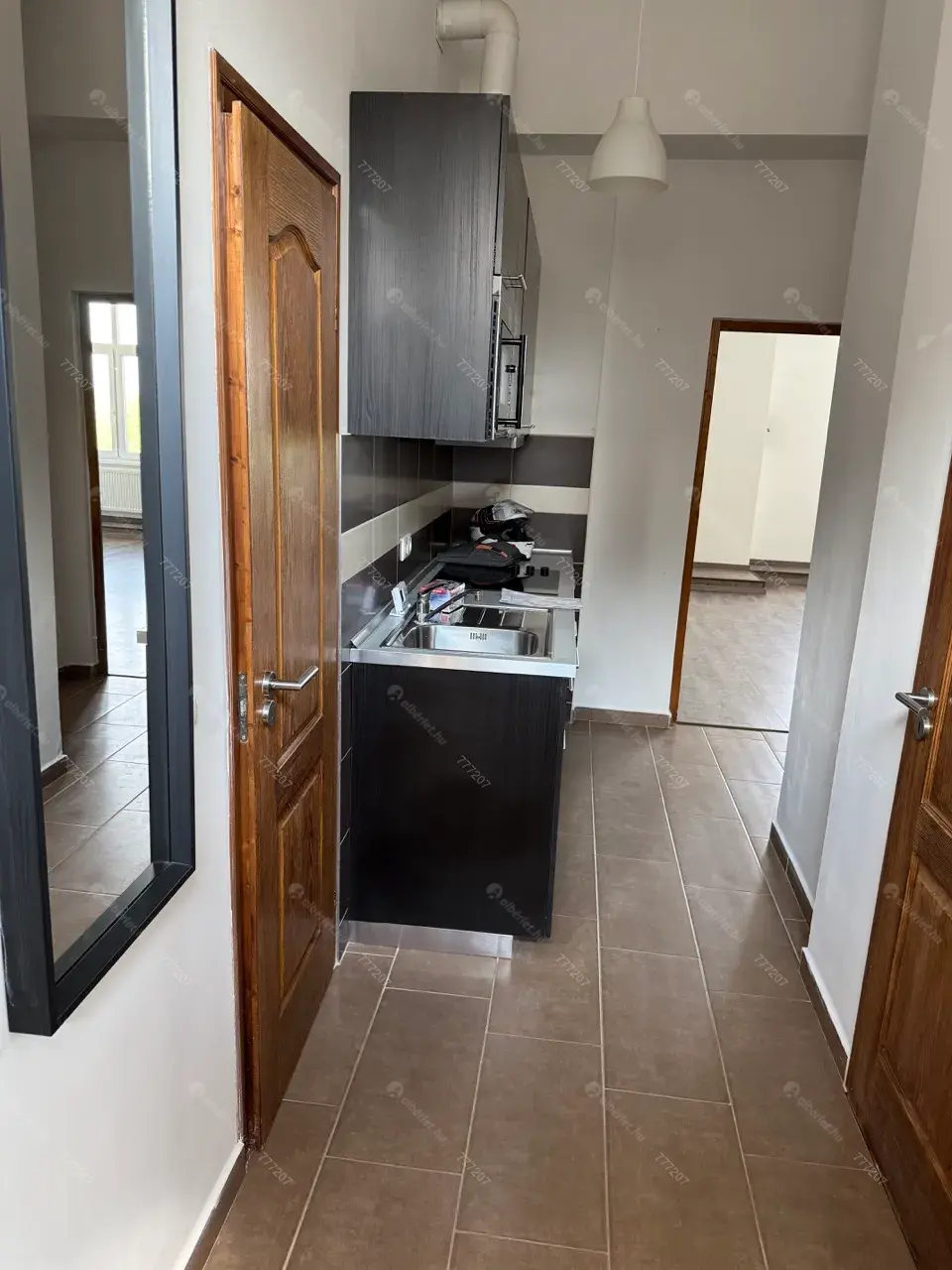 Kiadó albérlet 270000 Ft/hó áron: Budapest, VIII. kerület  Bauer Sándor utca. Mérete: 46 nm, 1 szobás | Alberlet.hu - 6700032