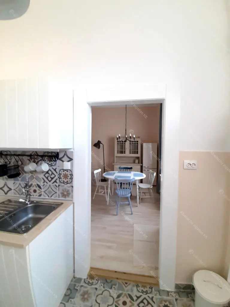 Kiadó albérlet 230000 Ft/hó áron: Budapest, VIII. kerület  Bauer Sándor utca. Mérete: 48 nm, 2 szobás | Alberlet.hu - 6689864