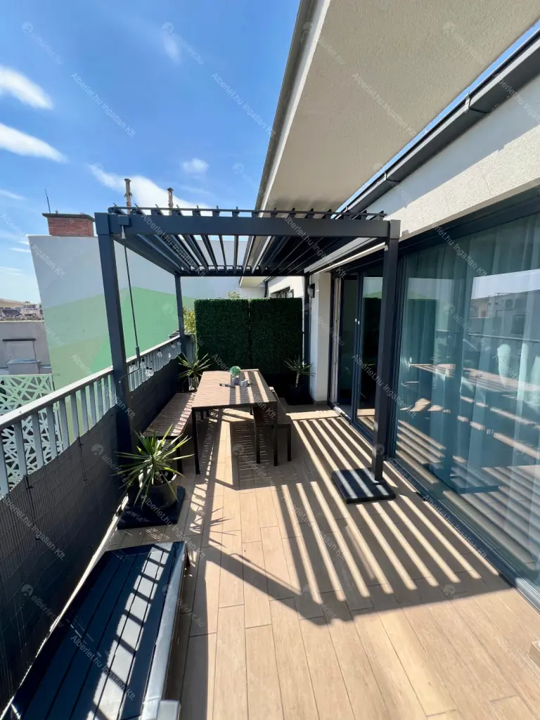 Kiadó albérlet 750000 Ft/hó áron: Budapest, VIII. kerület  Bauer Sándor utca. Mérete: 97 nm, 4 szobás | Alberlet.hu - 6709239