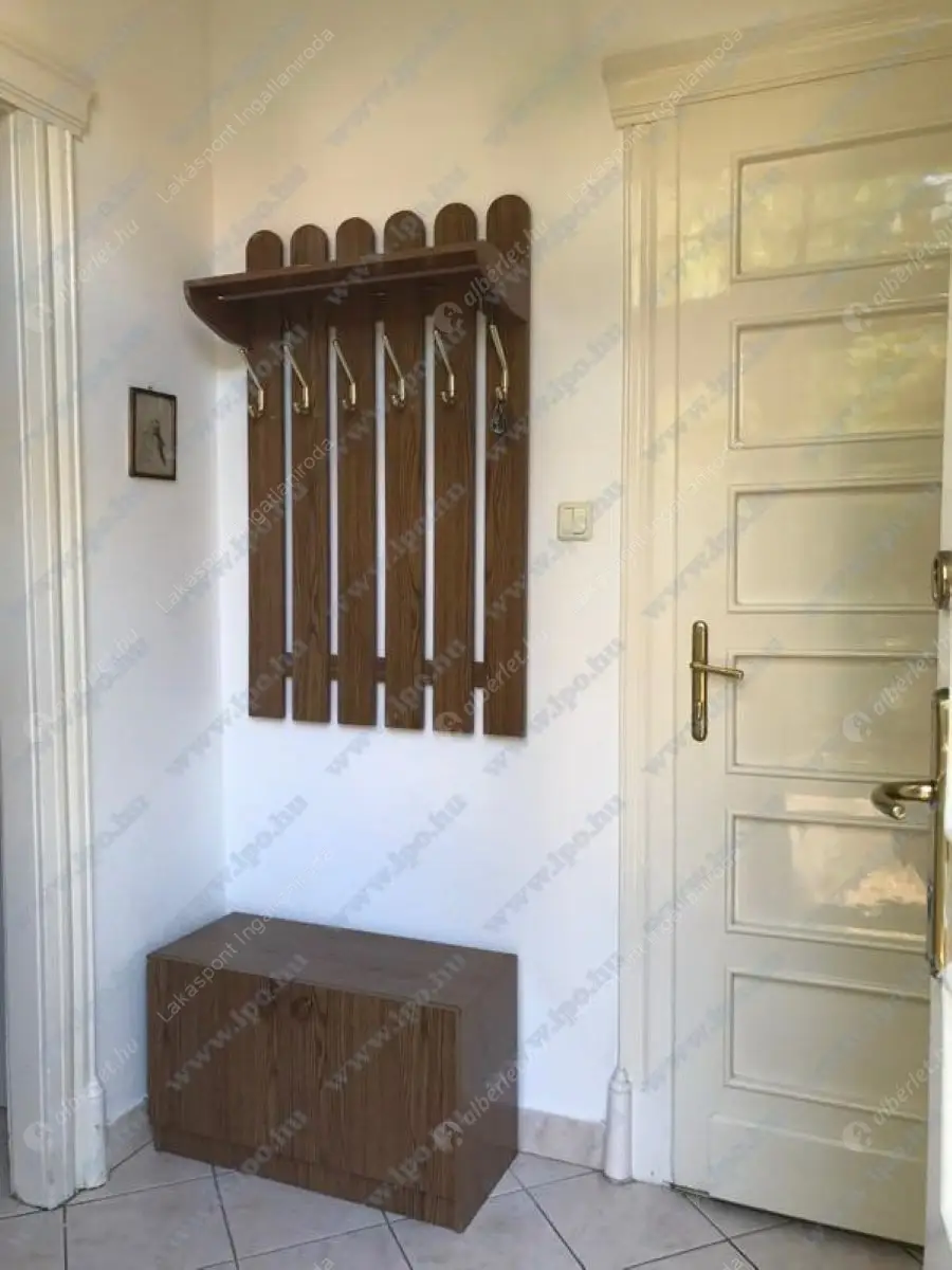 Kiadó albérlet 240000 Ft/hó áron: Budapest, VIII. kerület  Benyovszky Móric utca. Mérete: 60 nm, 2 szobás | Alberlet.hu - 6582672