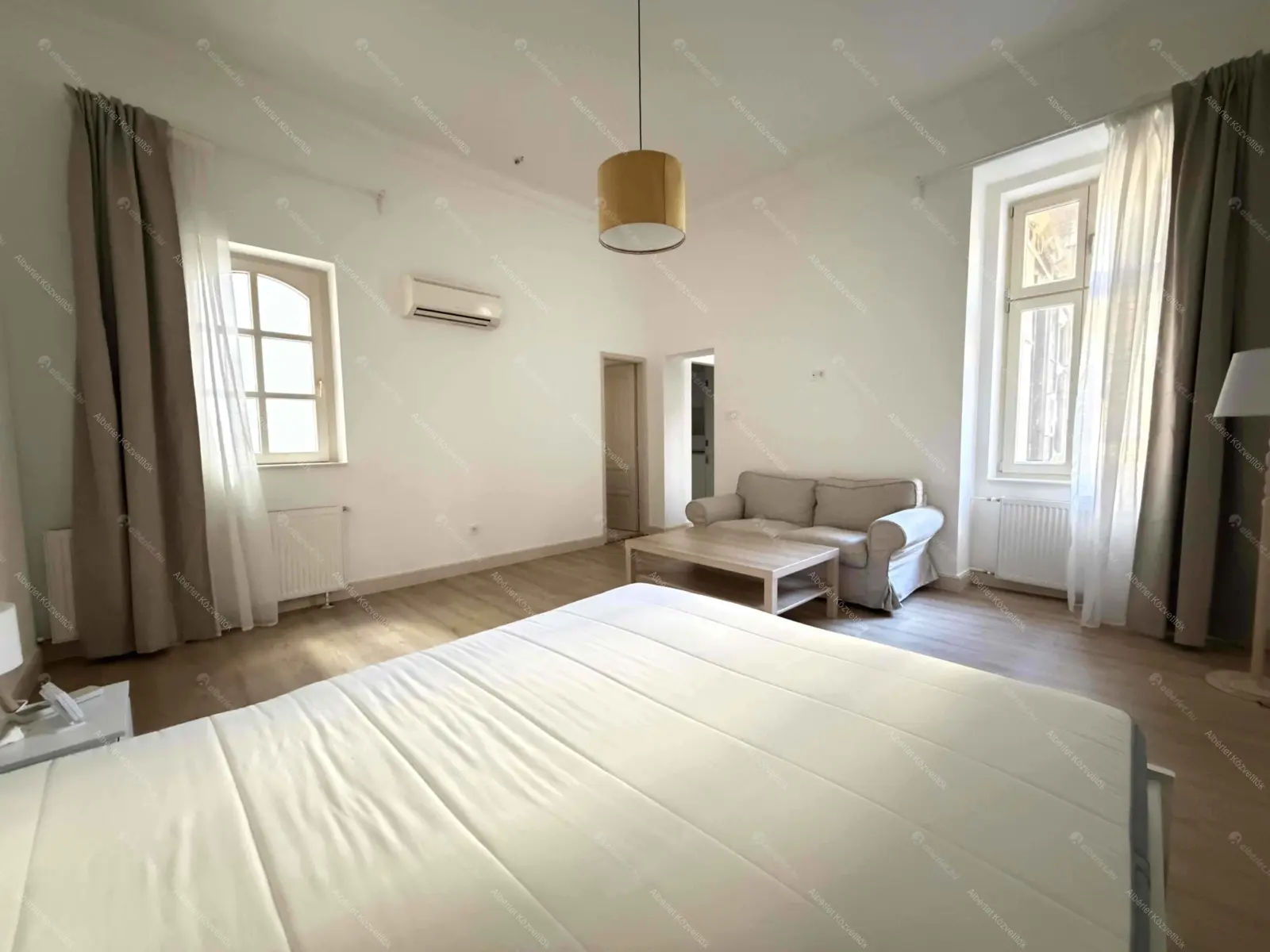 Kiadó albérlet 200000 Ft/hó áron: Budapest, VIII. kerület  Bezerédj utca. Mérete: 37 nm, 1 szobás | Alberlet.hu - 6662277