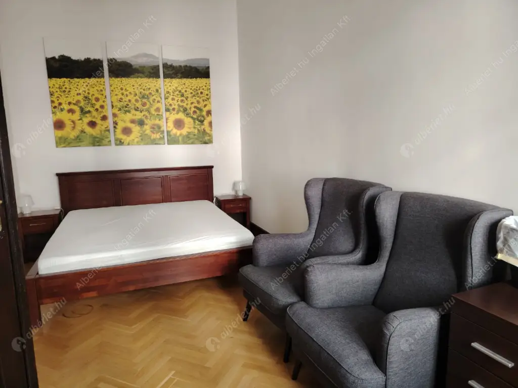 Kiadó albérlet 299000 Ft/hó áron: Budapest, VIII. kerület  Bezerédj utca. Mérete: 98 nm, 3 szobás | Alberlet.hu - 6589583