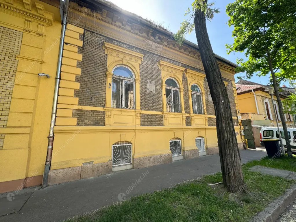 Kiadó albérlet 170000 Ft/hó áron: Budapest, VIII. kerület  Bíró Lajos utca. Mérete: 50 nm, 1 szobás | Alberlet.hu - 6568812